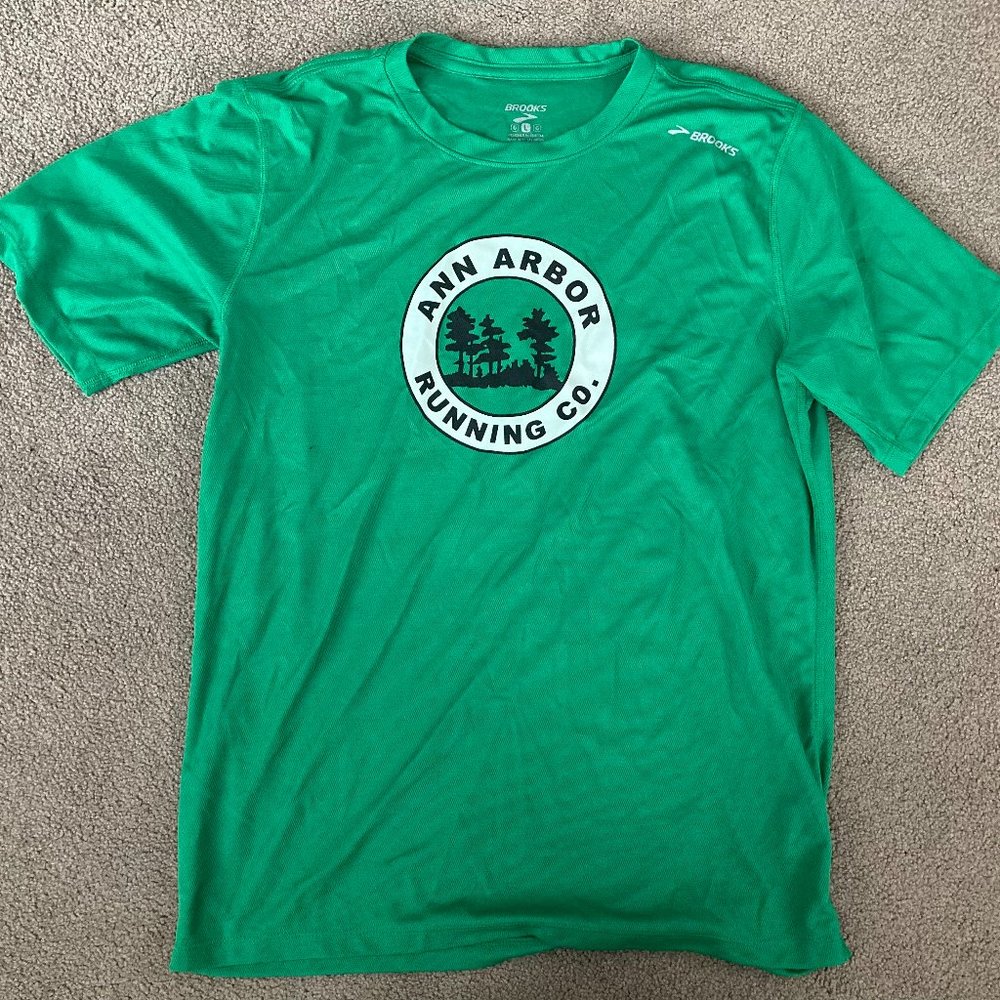 Ann Arbor Running Company Brooks Running Shirt L